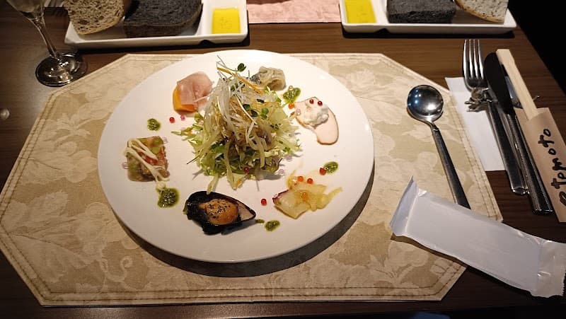 ビストロ・ヴィノーブルの店内・料理の写真 2枚目