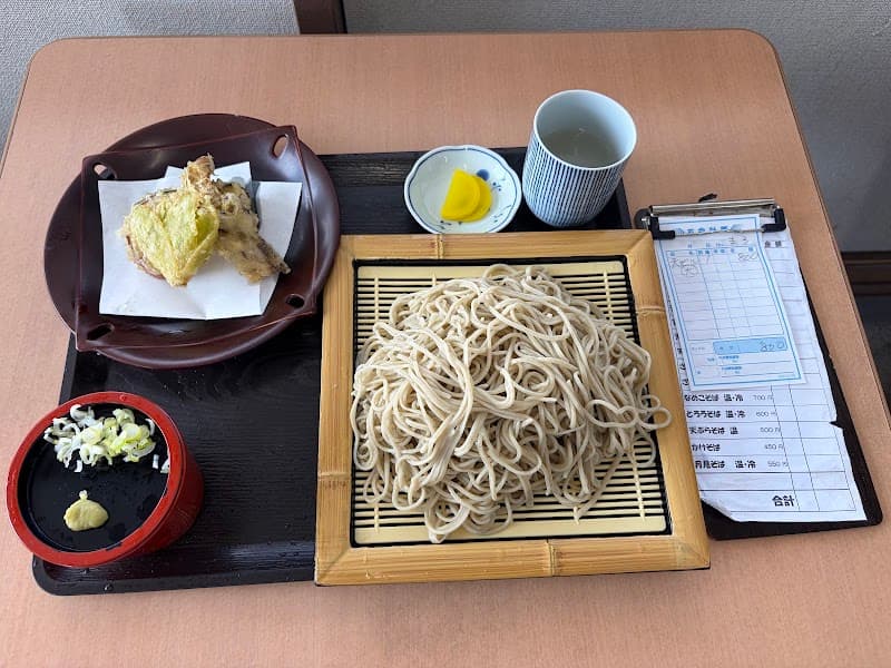 手打ちそば処 てっちゃんの店の店内・料理の写真 3枚目