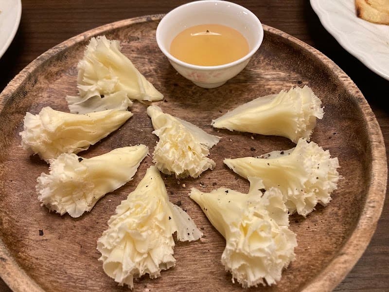 おばんざいと自然なわいん 杏’s bar＆wine shop MAISONNETTE めぞねっとの店内・料理の写真 3枚目