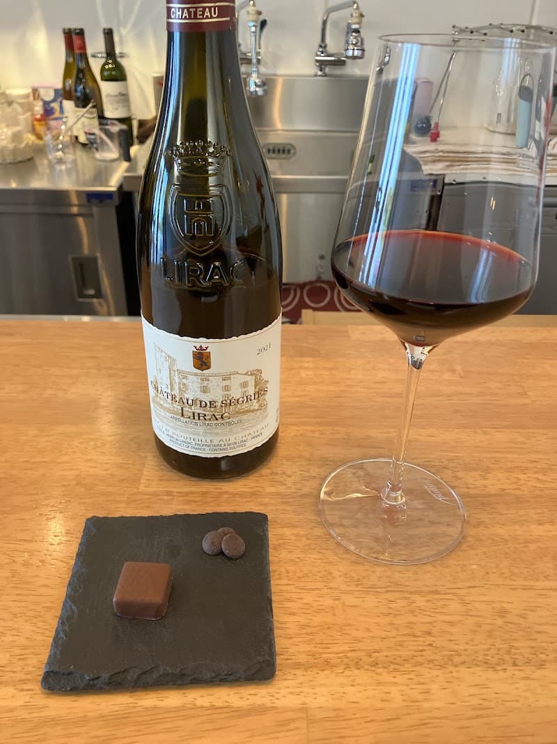 KIKO Wine and Chocolateの店内・料理の写真 3枚目