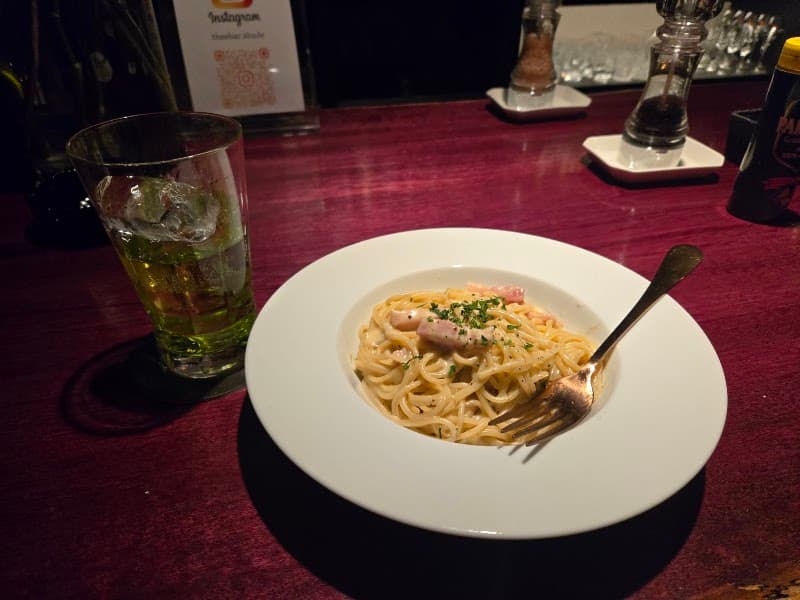 theeBAR.Shade （ザ バー シェイド）の店内・料理の写真 3枚目
