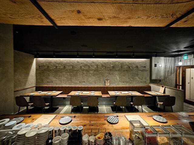 Chassy 札幌｜隠れ家ビストロ&バル 札幌駅前の店内・料理の写真 3枚目