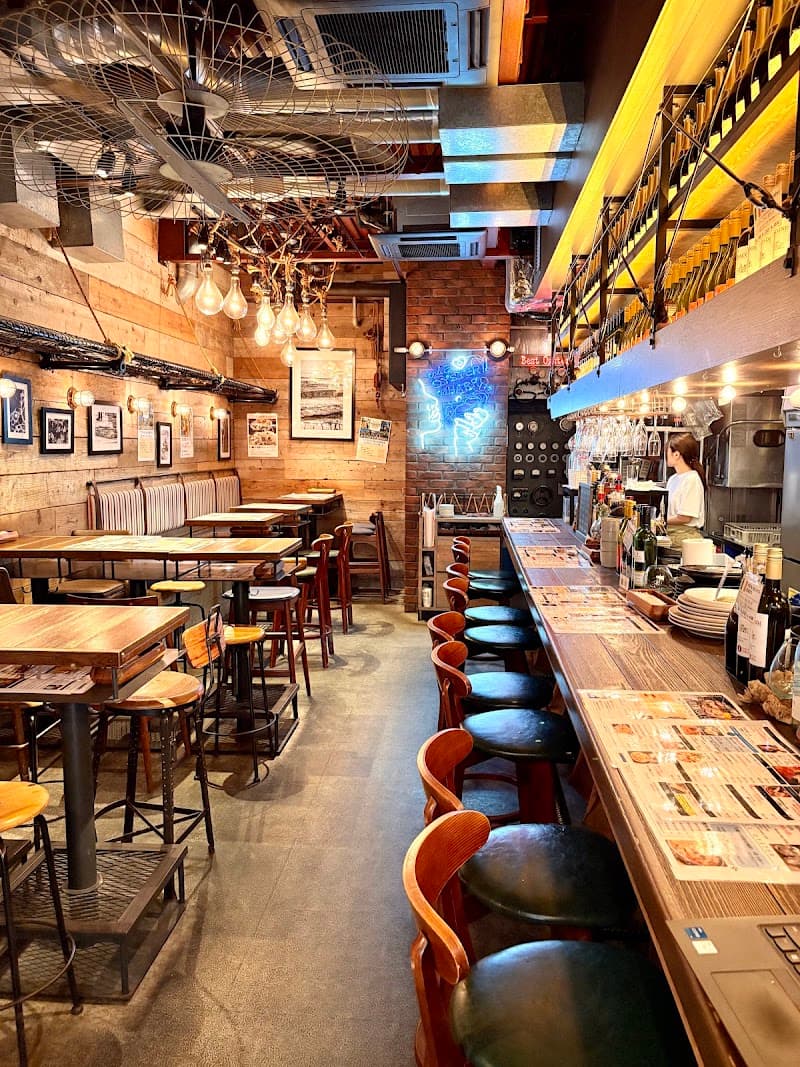 西荻窪 WHARFの店内・料理の写真 2枚目