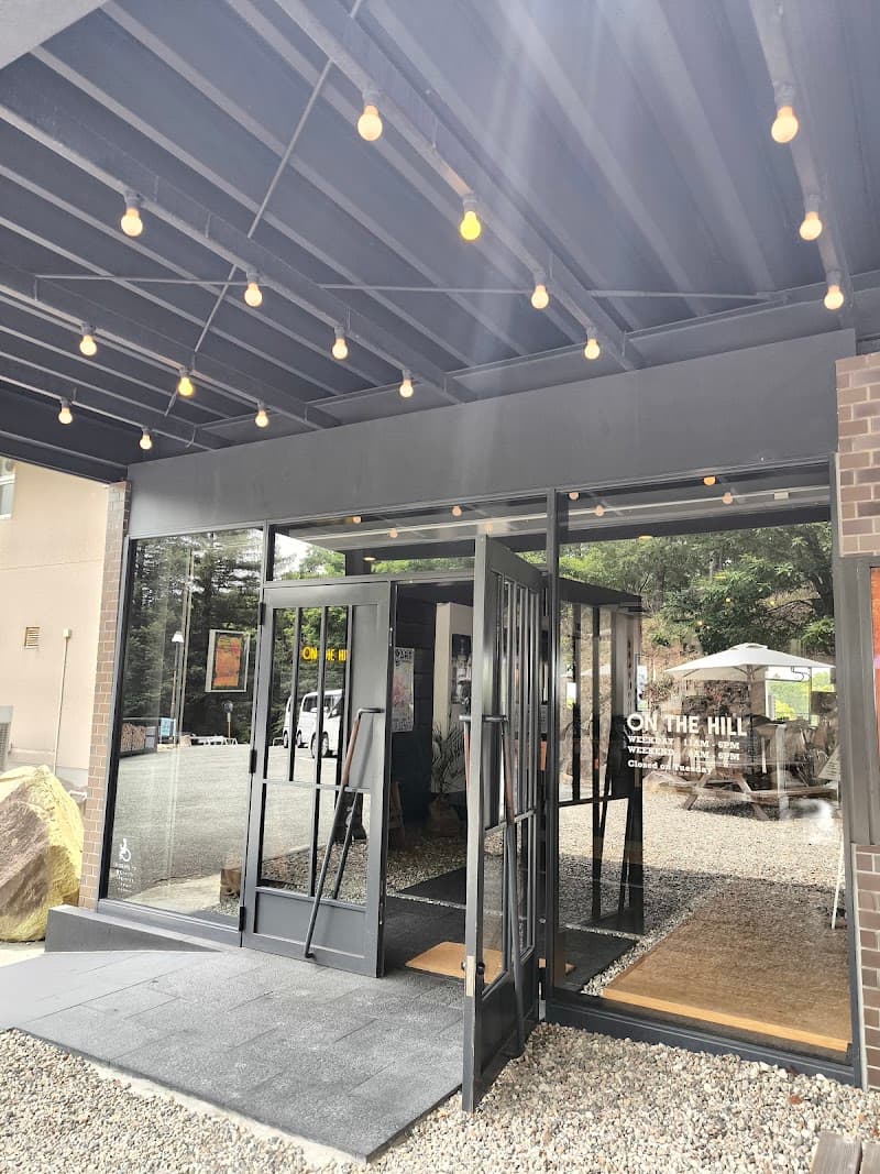 Bakery Cafe & Restaurant ON THE HILLの店内・料理の写真 2枚目
