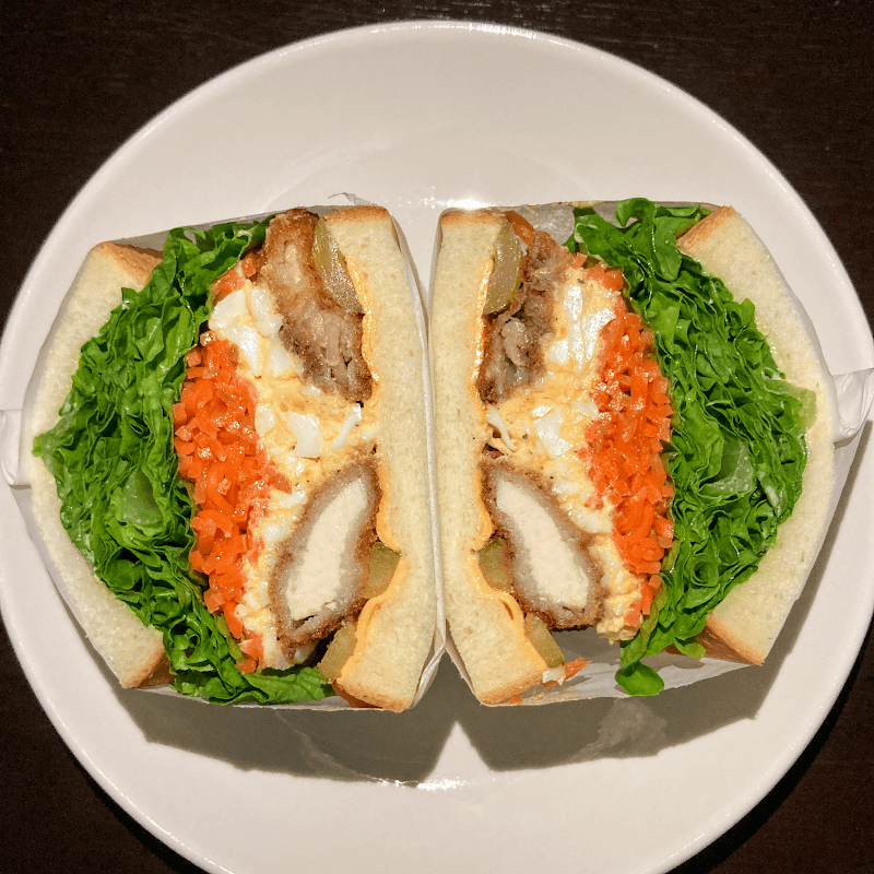 uni elixirs barの店内・料理の写真 2枚目