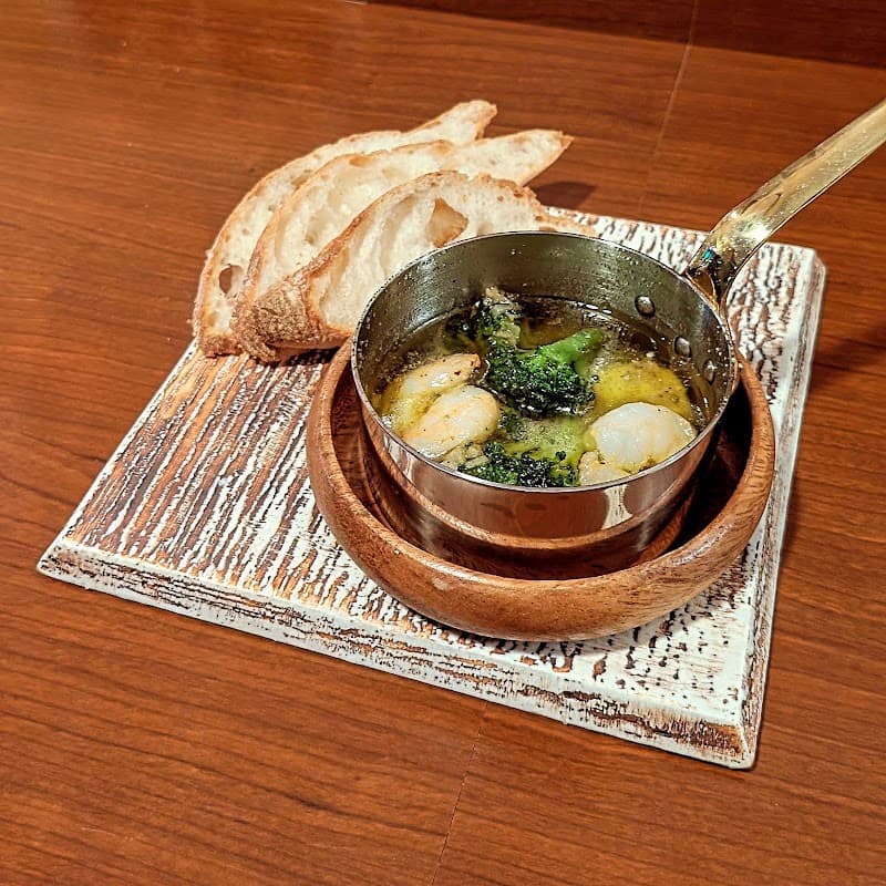 STANDING WINE BAR GOKUの店内・料理の写真 2枚目