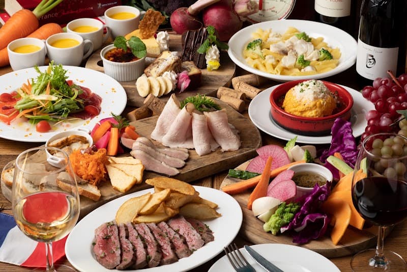 ビストロ酒場Marine clubの店内・料理の写真 2枚目