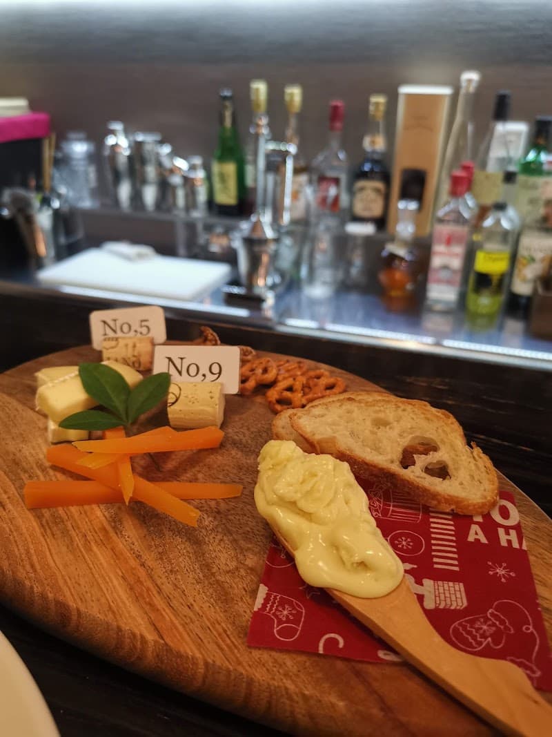 cheese+cave Atri（アトリ）の店内・料理の写真 2枚目