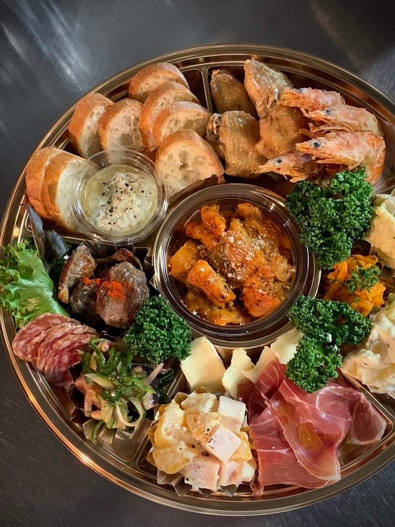 なかつバル キッチンひろしの店内・料理の写真 3枚目