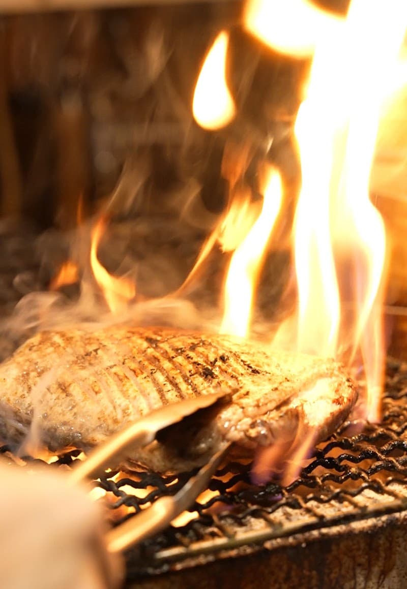 炭焼きイタリアン Blackの店内・料理の写真 3枚目