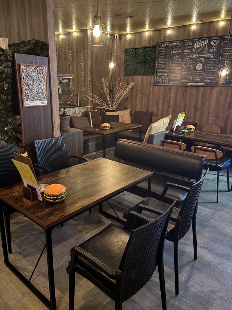 洋食居酒屋&Dining Bar 【ALOUD】