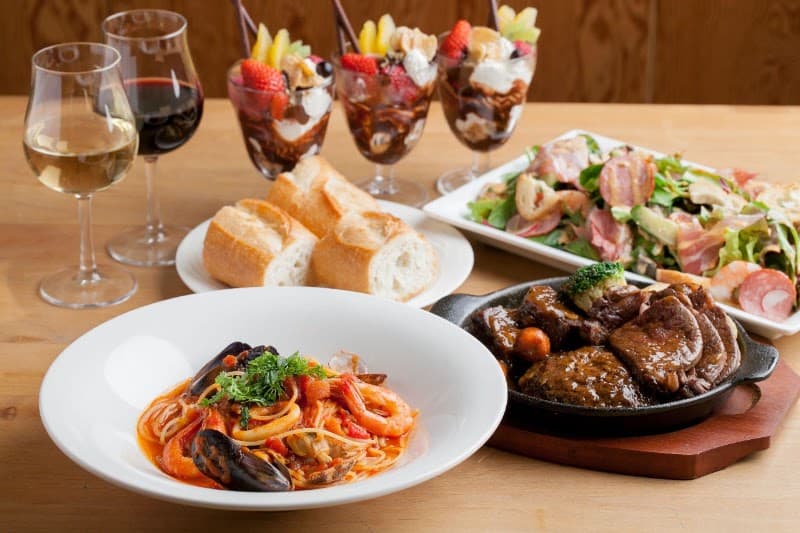 ワイン＆ビストロ 七番館の店内・料理の写真 2枚目