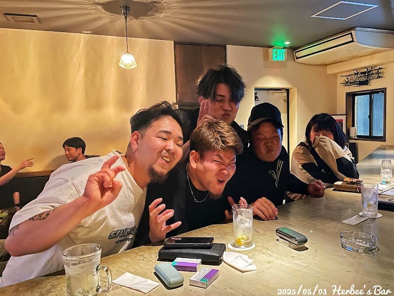 ハービーズ バーの店内・料理の写真 3枚目