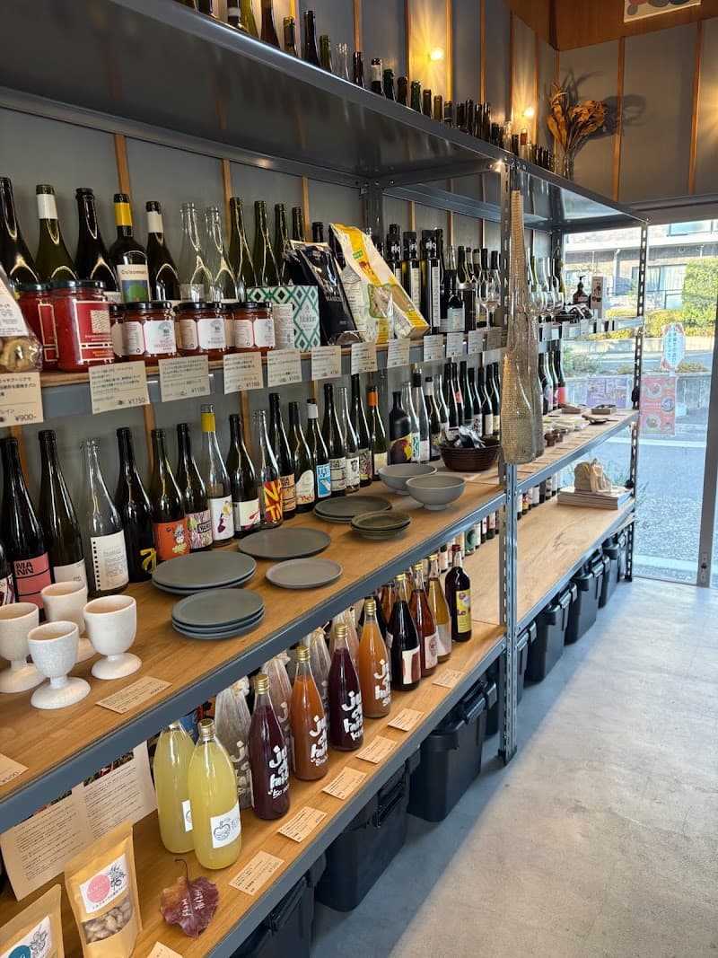 wine shop Maenotaの店内・料理の写真 2枚目