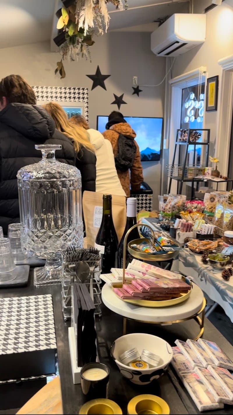STARRY WINE & DELIの店内・料理の写真 2枚目