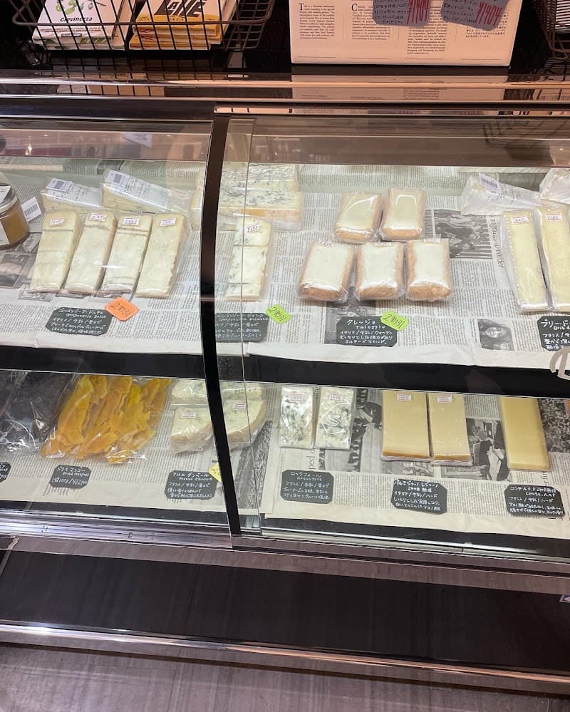 ワインショップ円山屋の店内・料理の写真 3枚目