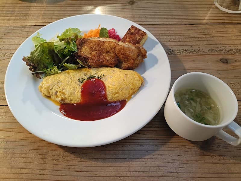 Droite et Gauche（ドロワット・エゴーシュ）の店内・料理の写真 3枚目