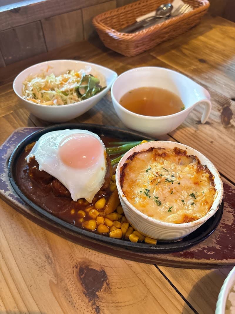 ＥＡＲＬＹ３５７の店内・料理の写真 2枚目