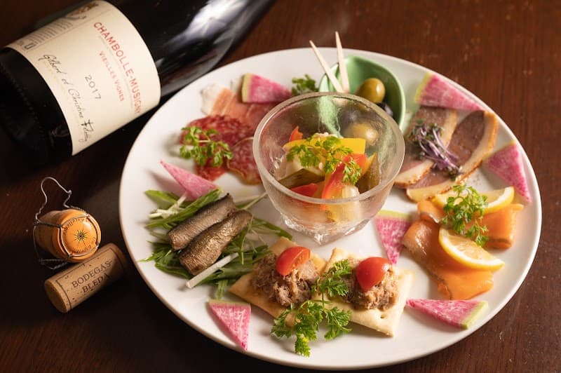 くいものBar ヴィーコロの店内・料理の写真 2枚目