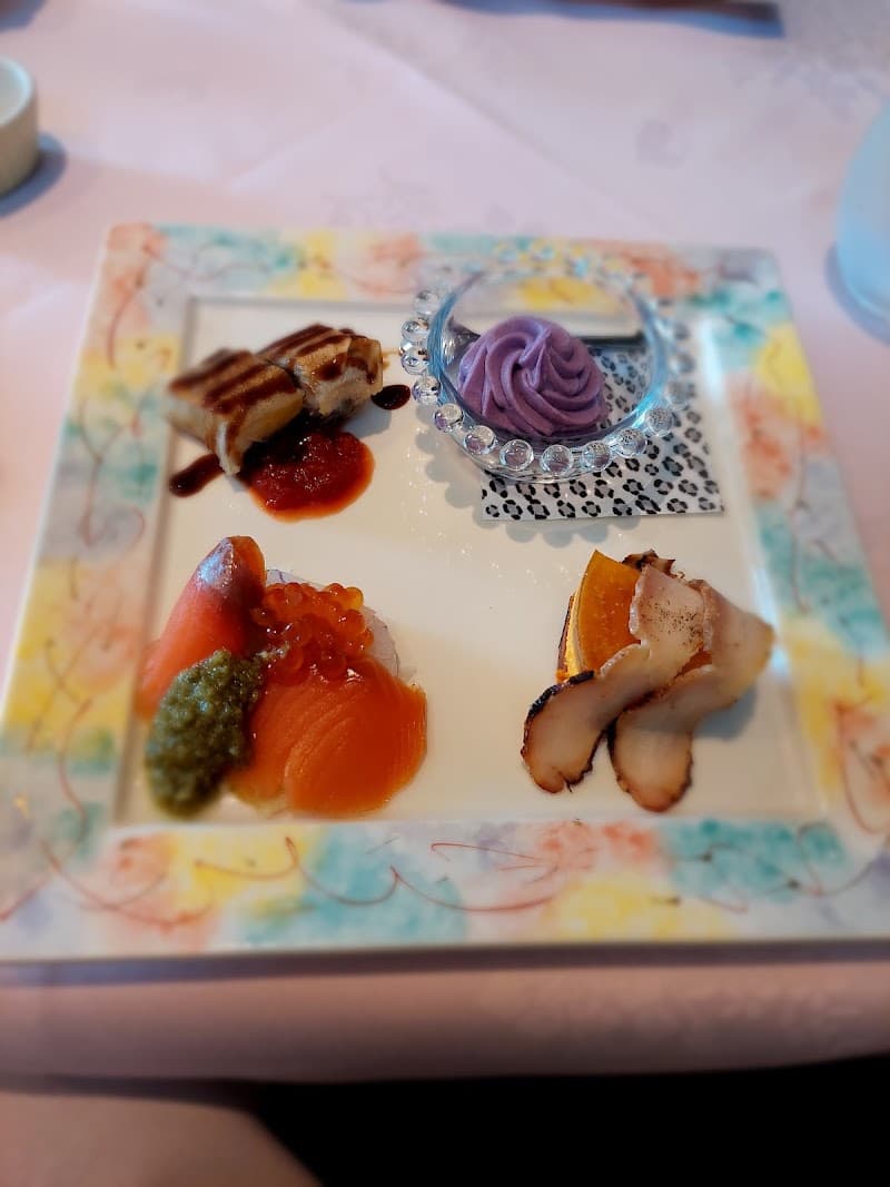 西洋膳所 あおやまの店内・料理の写真 2枚目