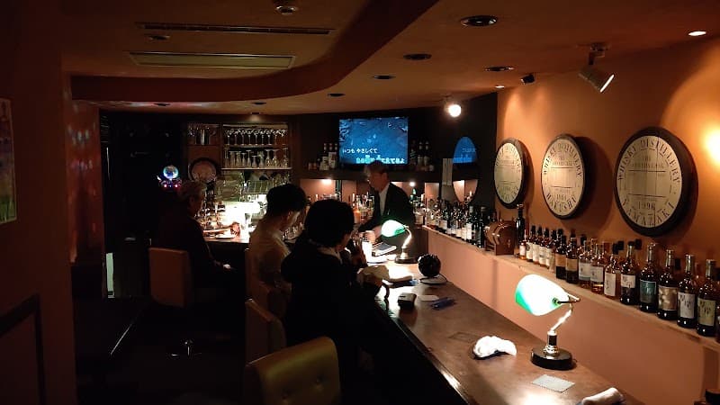 ジンアンドトニック（Ｇｉｎ＆Ｔｏｎｉｃ）Virの店内・料理の写真 3枚目
