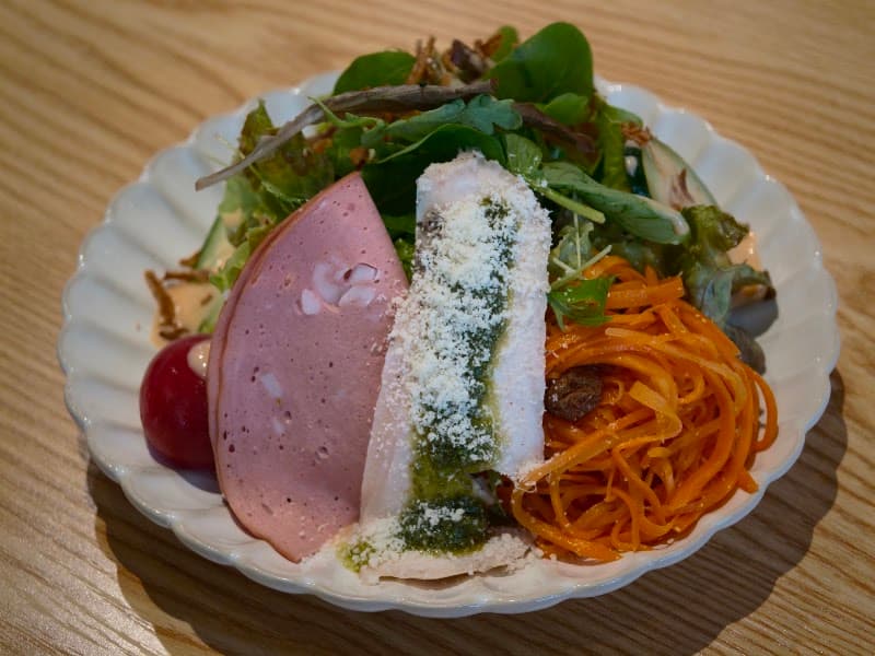 串焼きosteria 絆 ~van~の店内・料理の写真 3枚目
