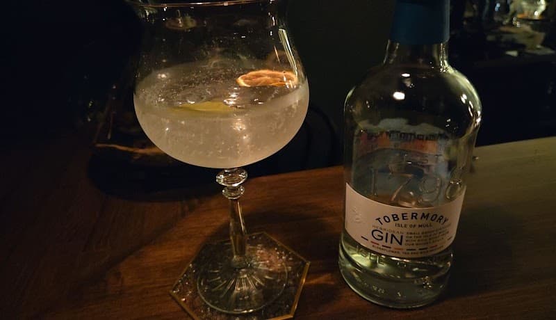 Craft Gin Bar - CRAFT LOVEの店内・料理の写真 3枚目