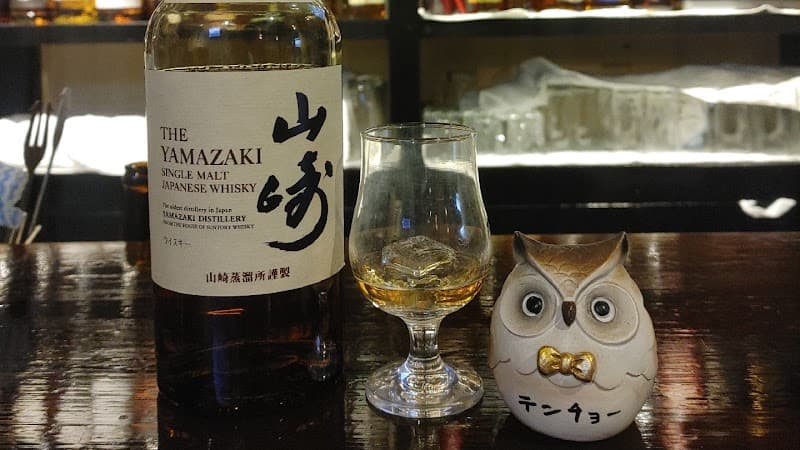 Delicous Whisky Bar plusの店内・料理の写真 2枚目