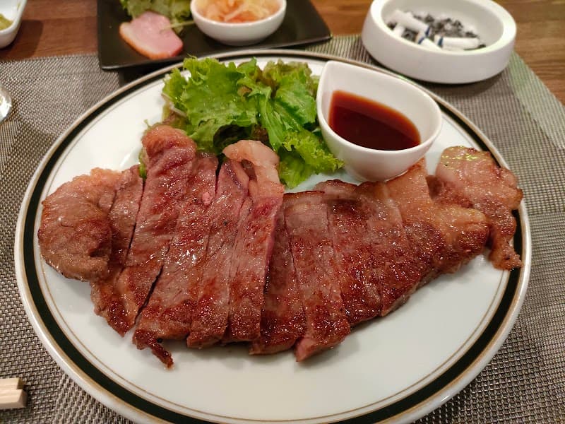 Food＆Bar 笑e笑eの店内・料理の写真 2枚目