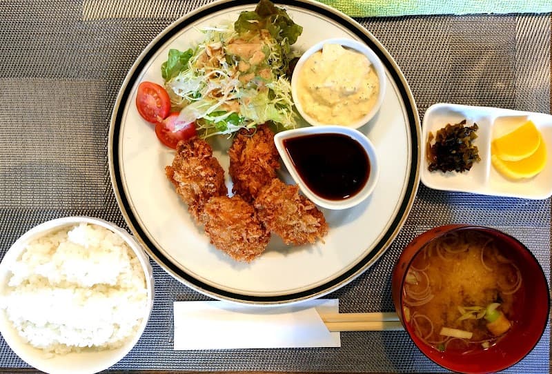 Food＆Bar 笑e笑eの店内・料理の写真 3枚目