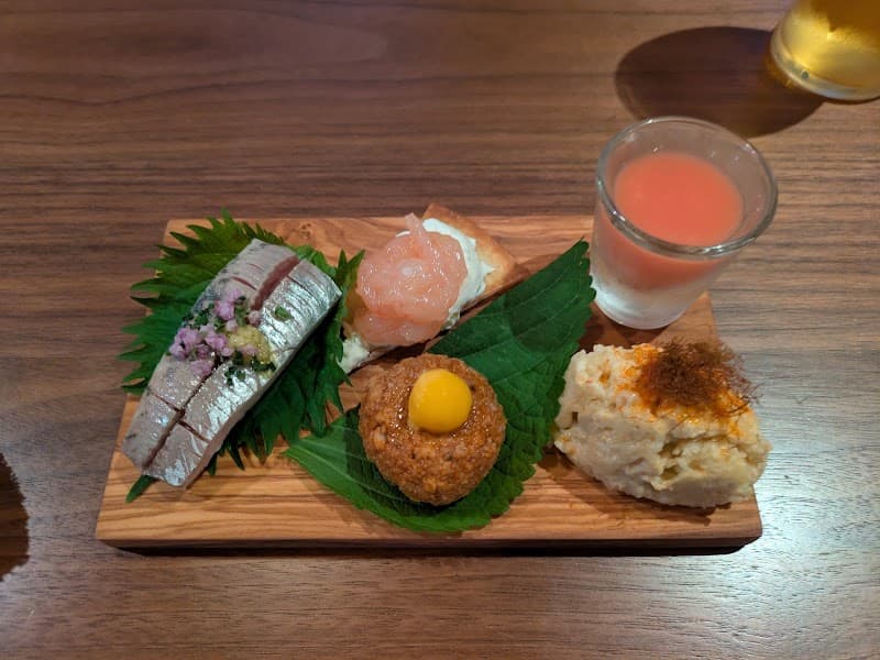 上六ワインの店内・料理の写真 3枚目