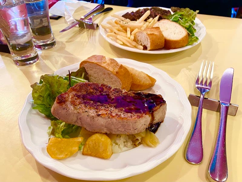 パリ 4区 板橋店の店内・料理の写真 2枚目