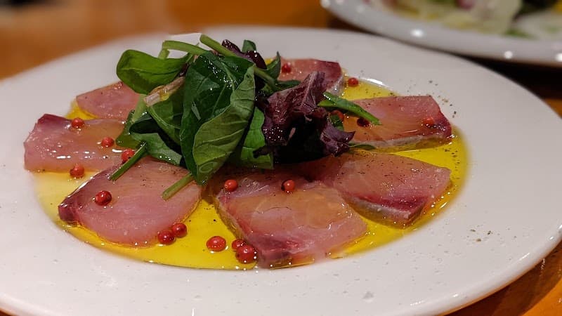 洋風居酒屋コシーナ(チーズとワイン)の店内・料理の写真 3枚目