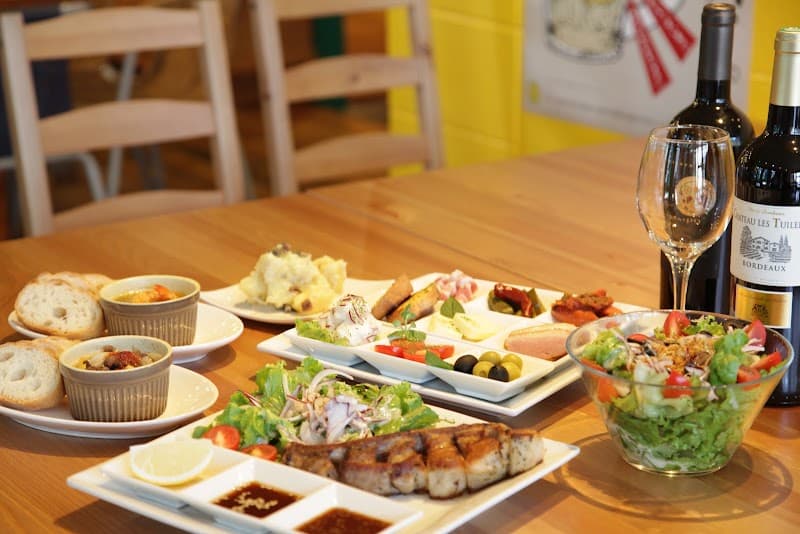 藤塚バルの店内・料理の写真 2枚目