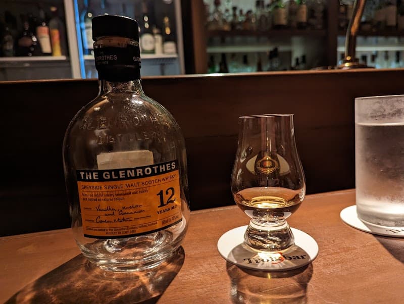 BAR NINE STORY'S （バーナインストーリーズ）の店内・料理の写真 2枚目