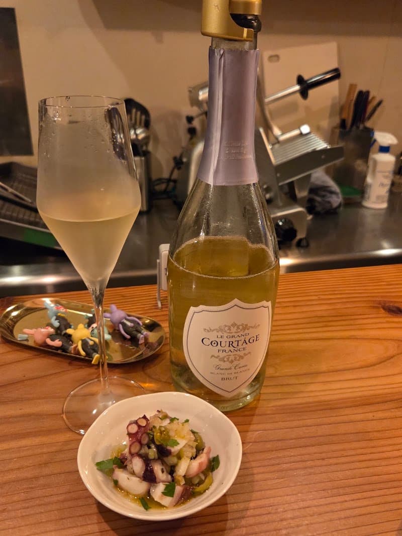 wine stand ROBBYの店内・料理の写真 3枚目