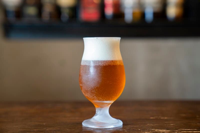 40's Craft Beer & Natural Wine Barの店内・料理の写真 2枚目