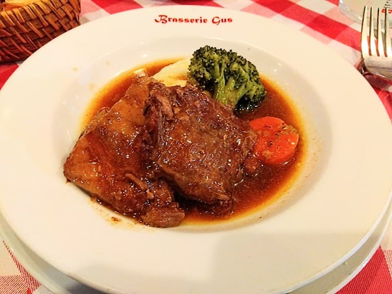 ブラッスリーグー 矢来店の店内・料理の写真 2枚目