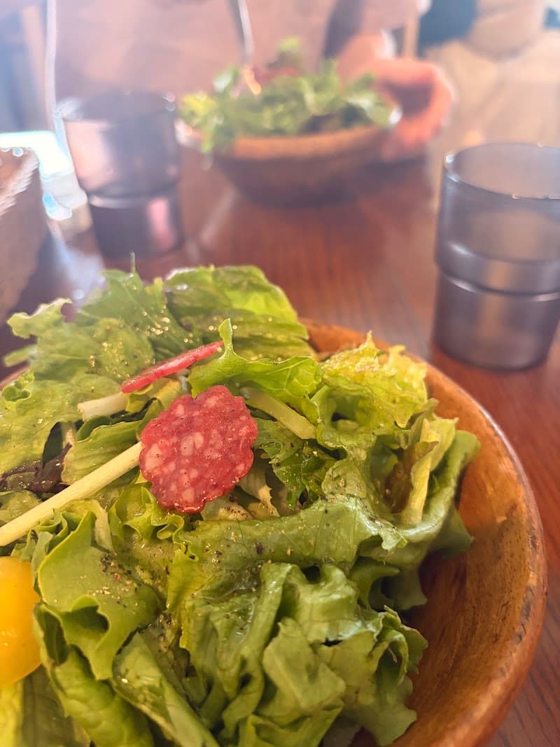 やみつきビストロの店内・料理の写真 3枚目