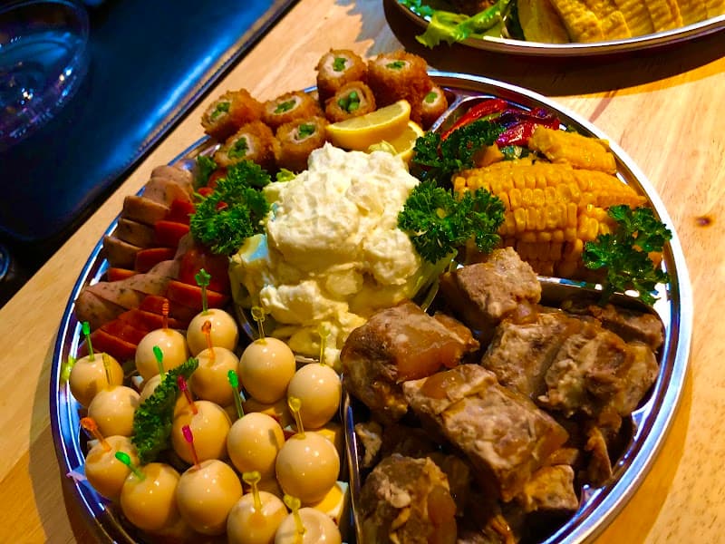 Kitchen ＆ Bar 360°の店内・料理の写真 2枚目