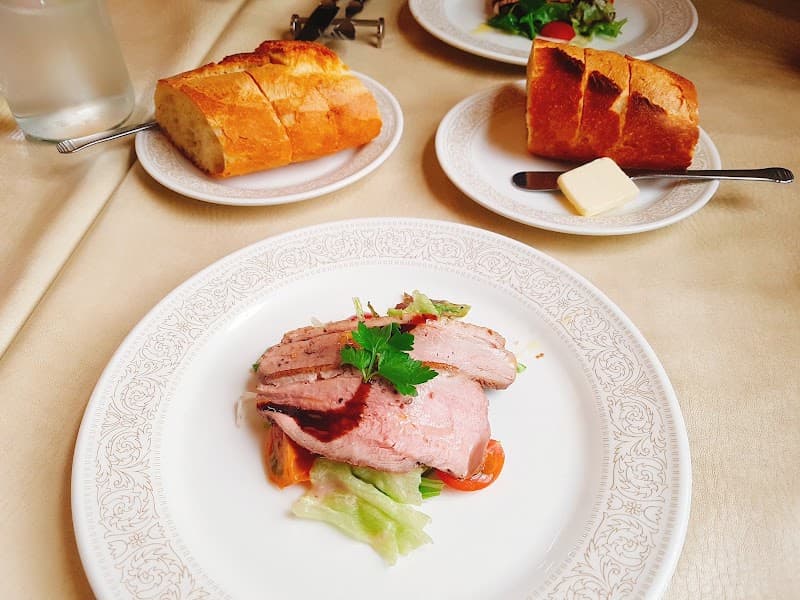 ビストロ・シェ・レノンの店内・料理の写真 2枚目