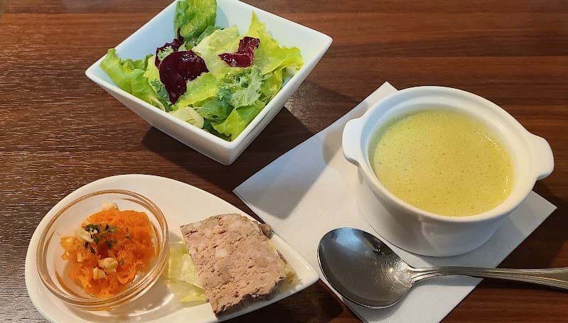 ビストロ モンブレの店内・料理の写真 3枚目