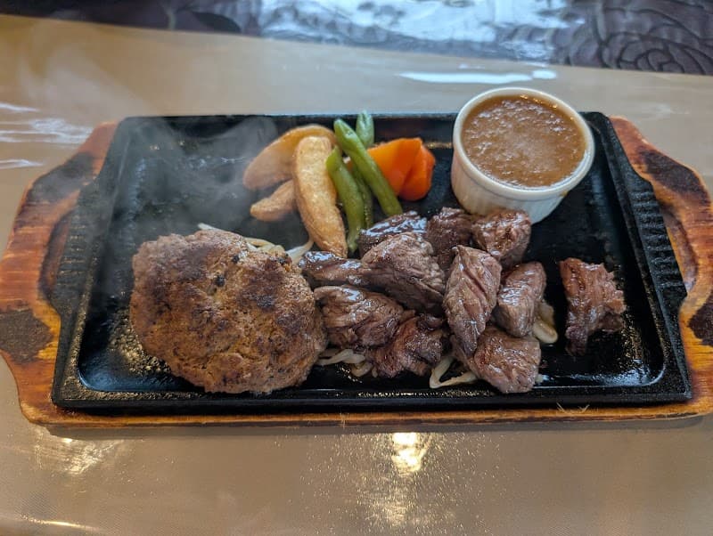 ムッシュさかい 筑紫野店の店内・料理の写真 3枚目