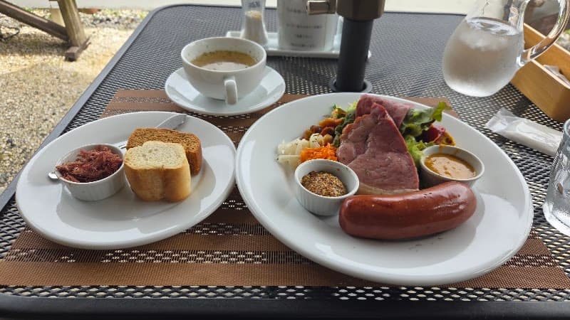 シャルキュトリーレストラン里山きさらの店内・料理の写真 2枚目