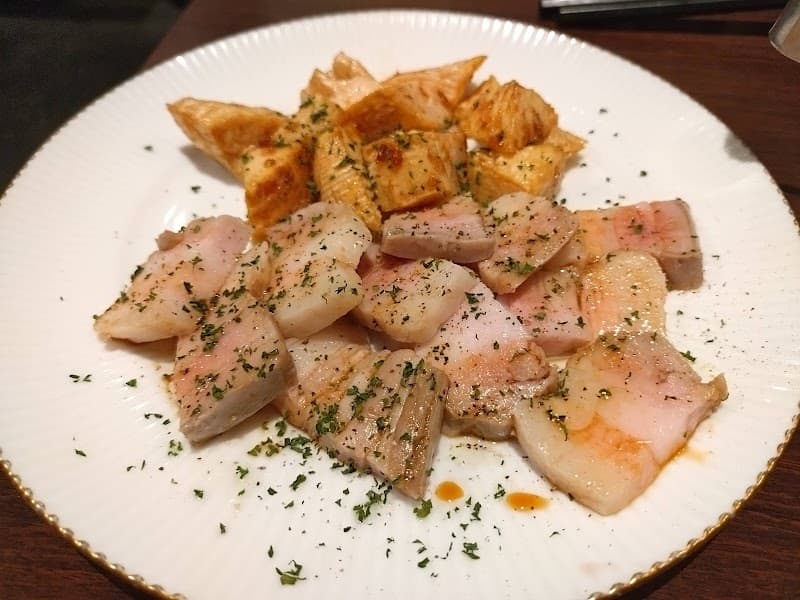 洋食酒場Nin忍（にんにん）の店内・料理の写真 3枚目