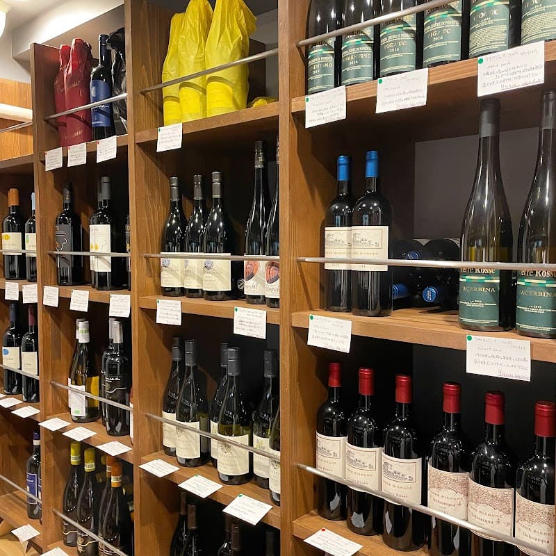 ITALIAN WINE SHOP VINARIUSの店内・料理の写真 2枚目