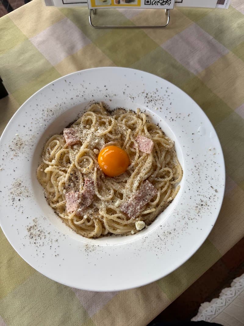 欧風料理とチーズのバル Kei's(ケイズ)の店内・料理の写真 3枚目