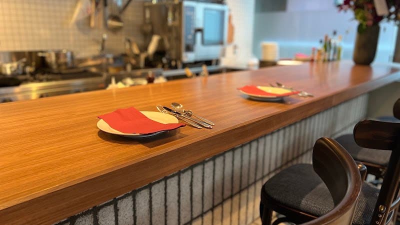 フレンチビストロ Brasserie Potiron ブラッスリー ポチロン 神戸三宮