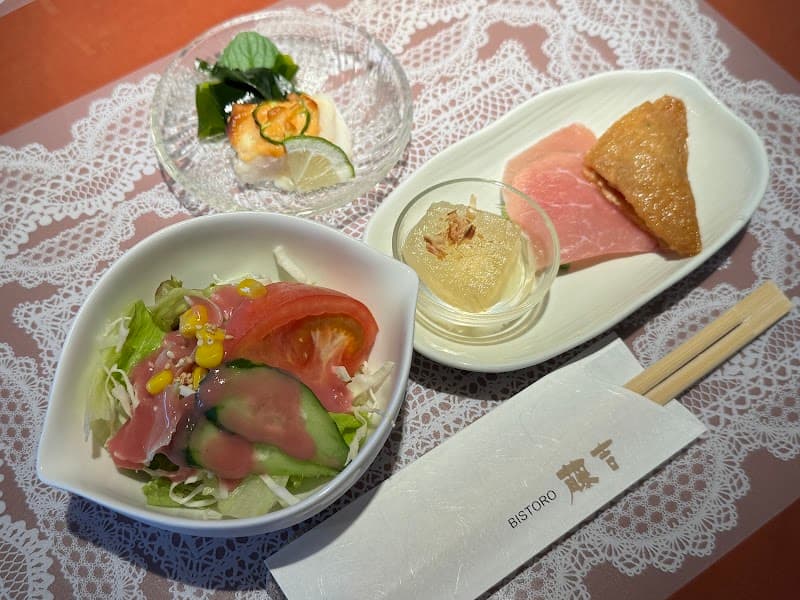 ビストロ 藤吉の店内・料理の写真 2枚目