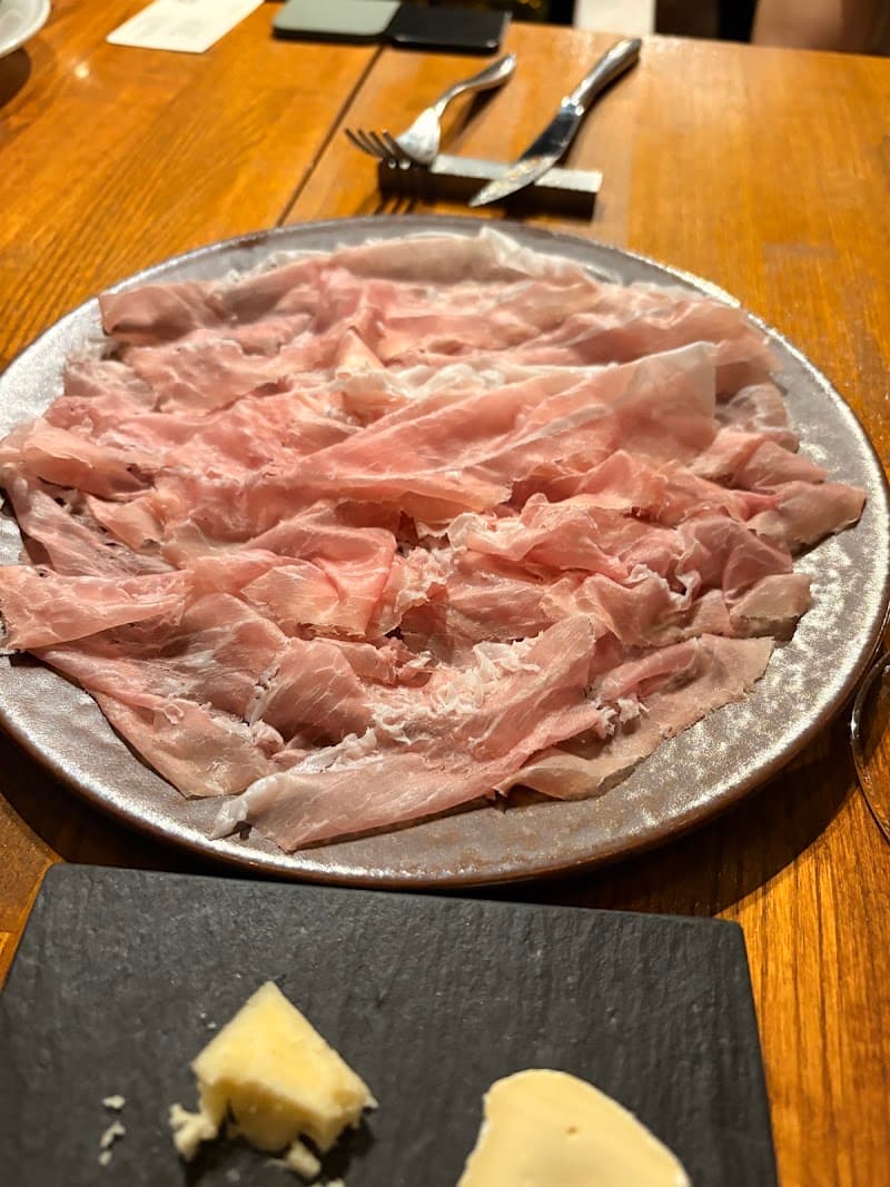 L‘ottica ロッティカの店内・料理の写真 3枚目